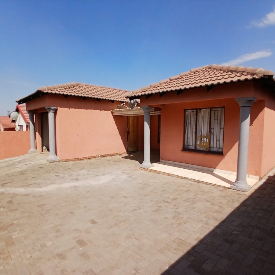 3 Bedroom Property for Sale in Tlhabane West North West